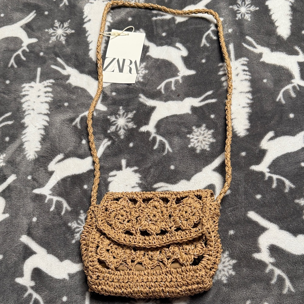 ZARA KIDS Girls Die-Cut Crossbody Bag NWT